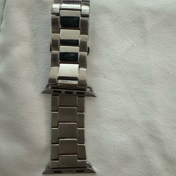 Stainless steel 70mm Apple Watch band - Picture 8 of 11